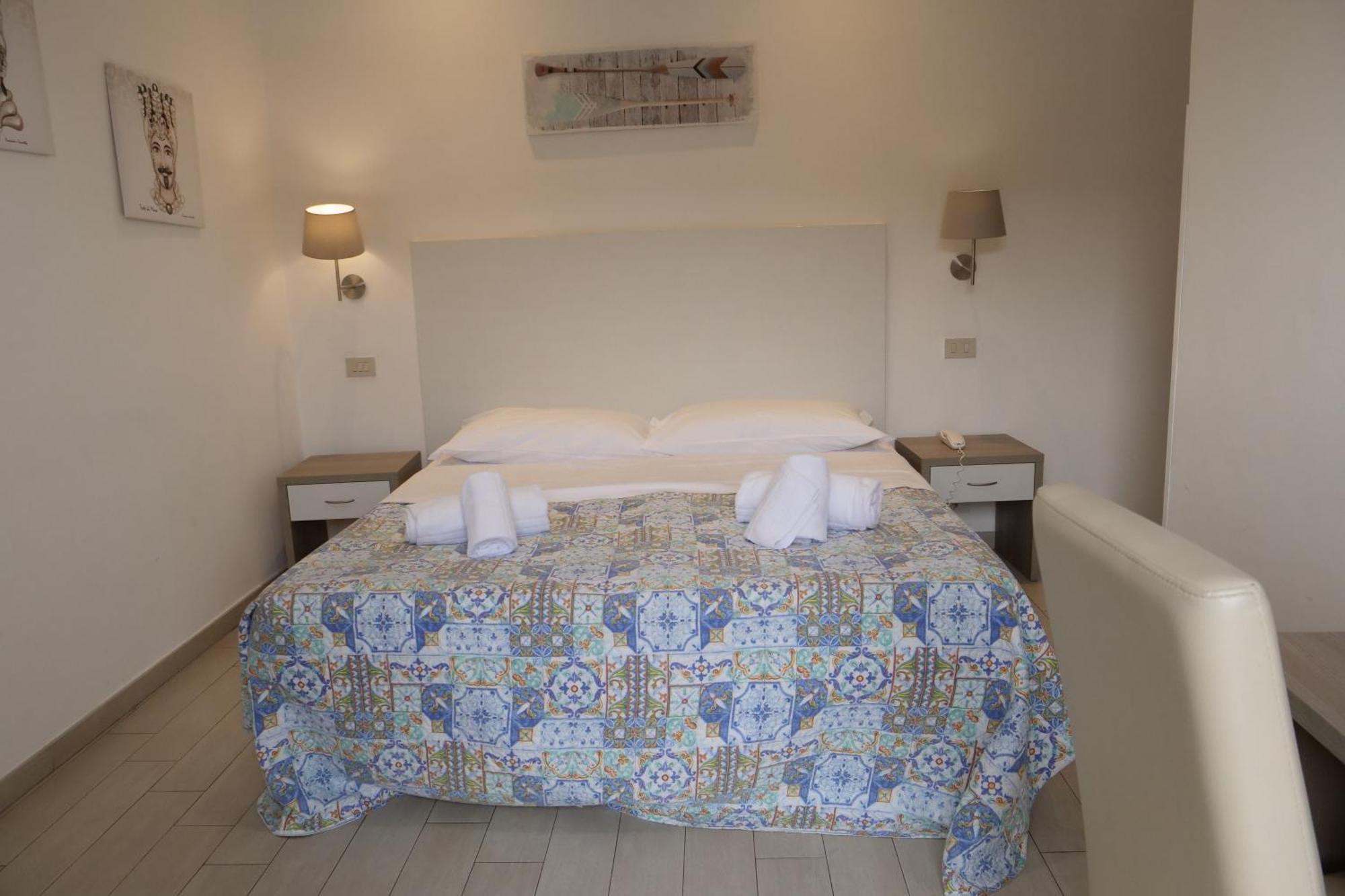 Hotel Elios Tao Таормина Екстериор снимка