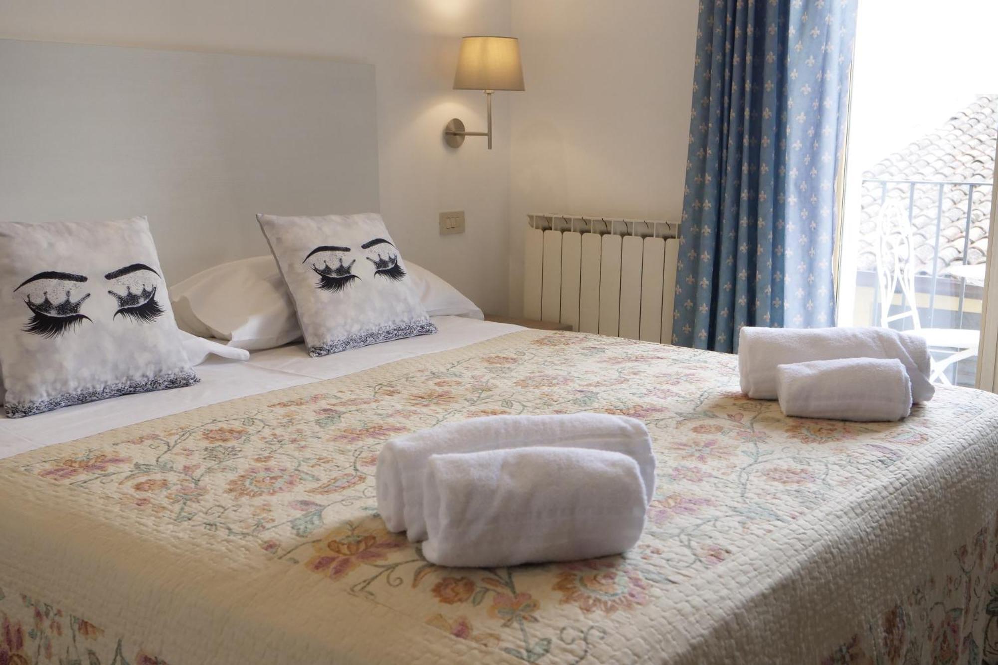 Hotel Elios Tao Таормина Екстериор снимка
