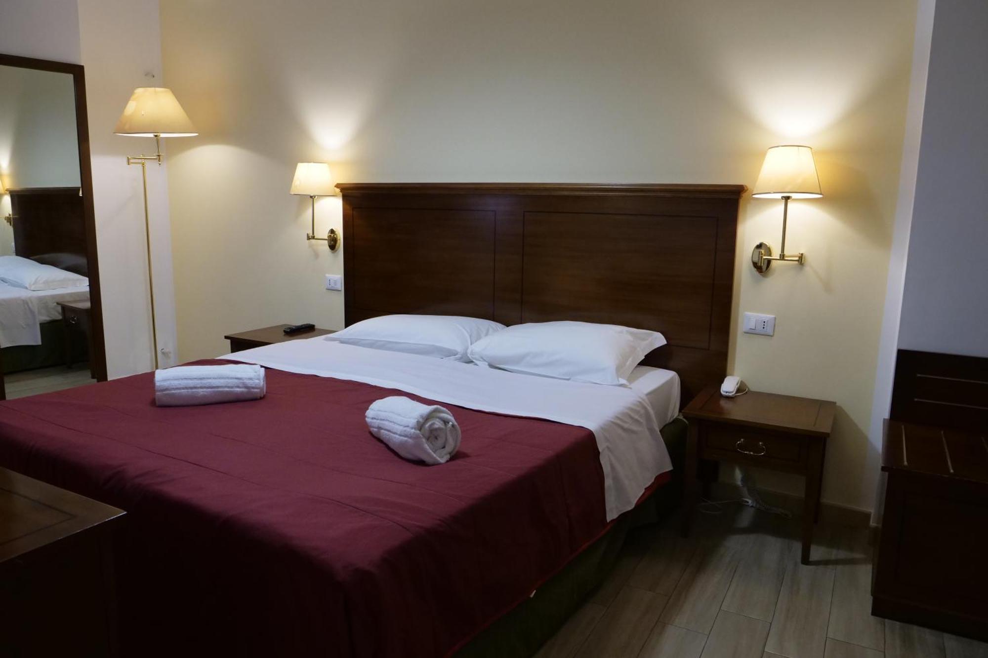 Hotel Elios Tao Таормина Екстериор снимка